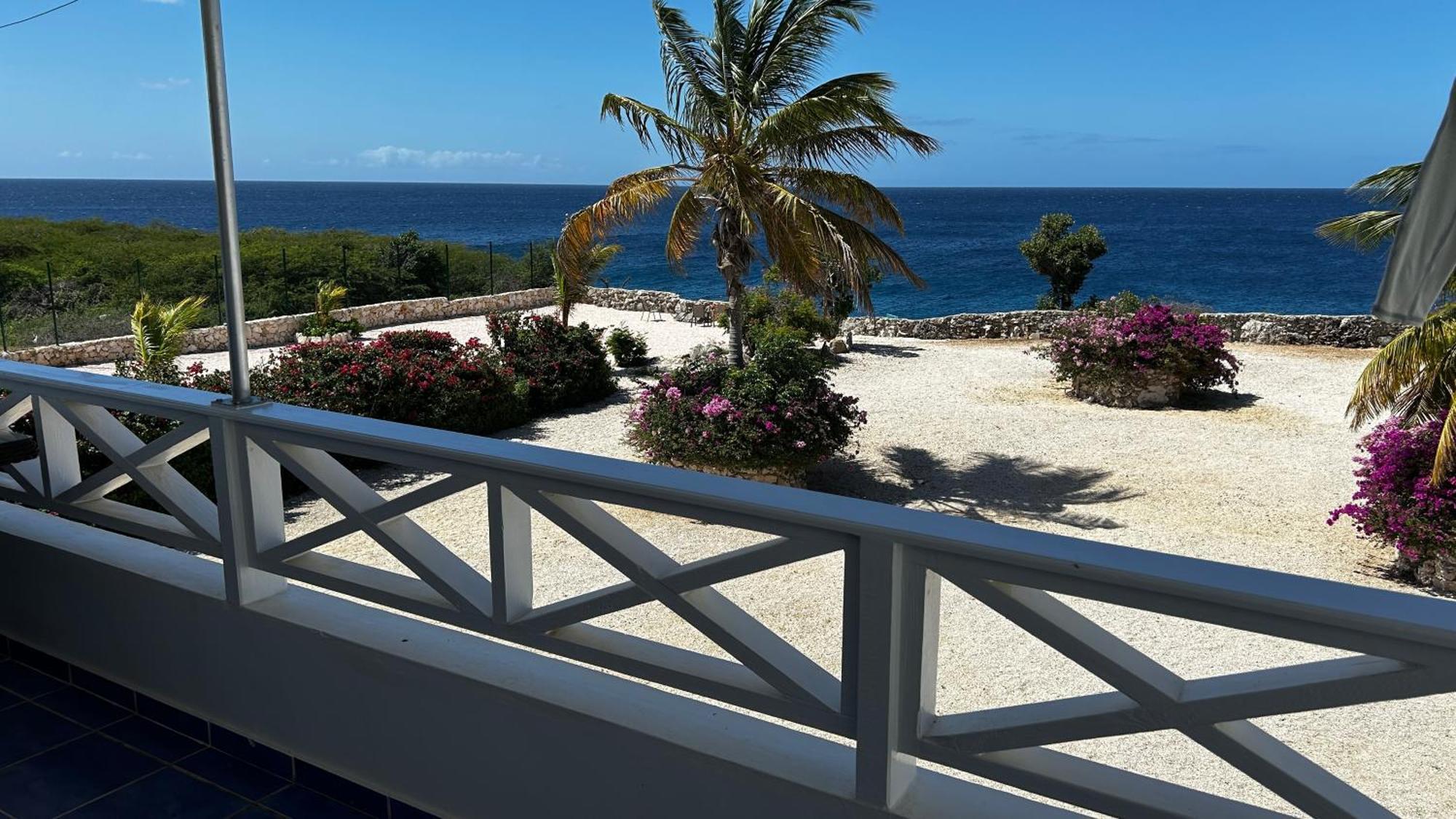 Marazul Dive Resort. 3 Bedroom Seafront House. Dive, Snorkel, Enjoy Amazing Sunsets Westpunt Dış mekan fotoğraf